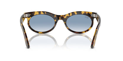 Ray-Ban Wayfarer Oval RB2242