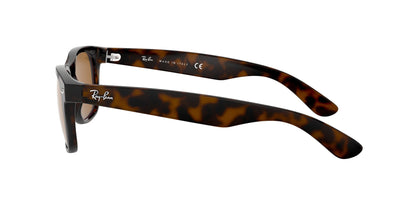 Ray-Ban New Wayfarer RB2132 - Medium